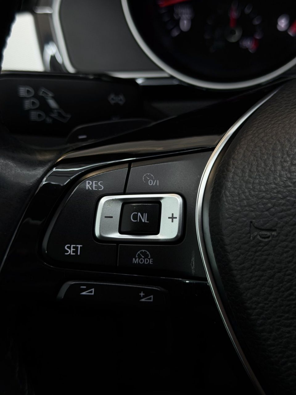 Volkswagen Passat | 28