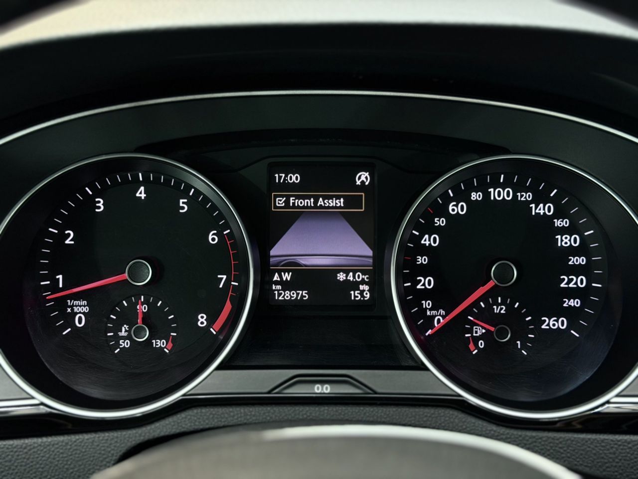 Volkswagen Passat | 29