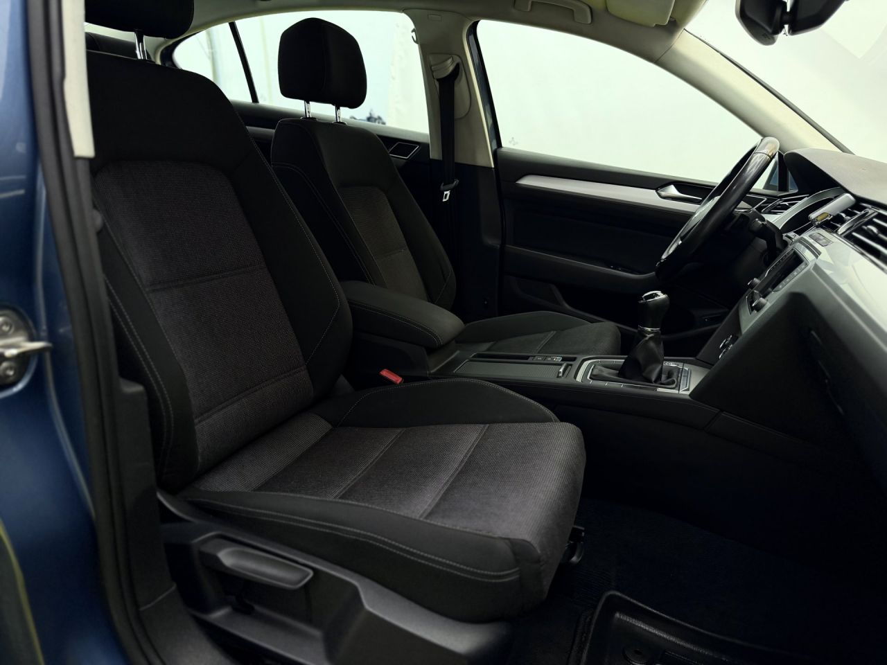 Volkswagen Passat | 13