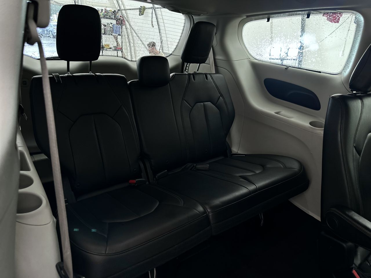 Chrysler Pacifica | 12