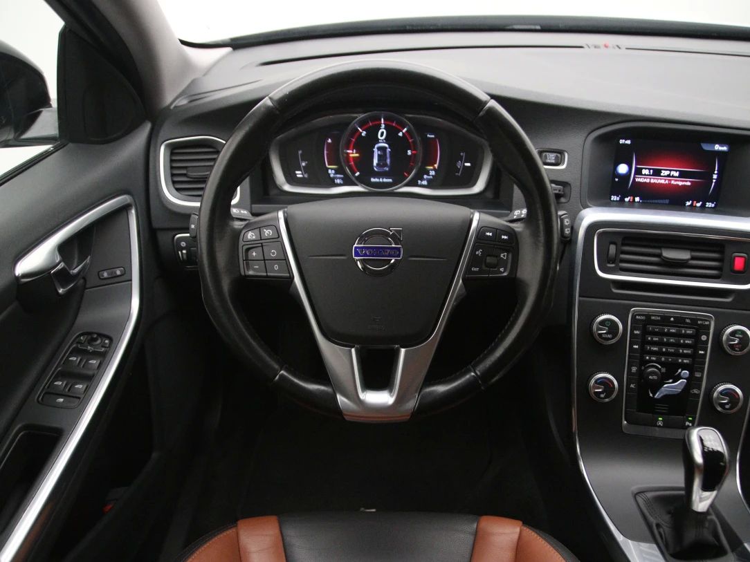 Volvo V60 | 16