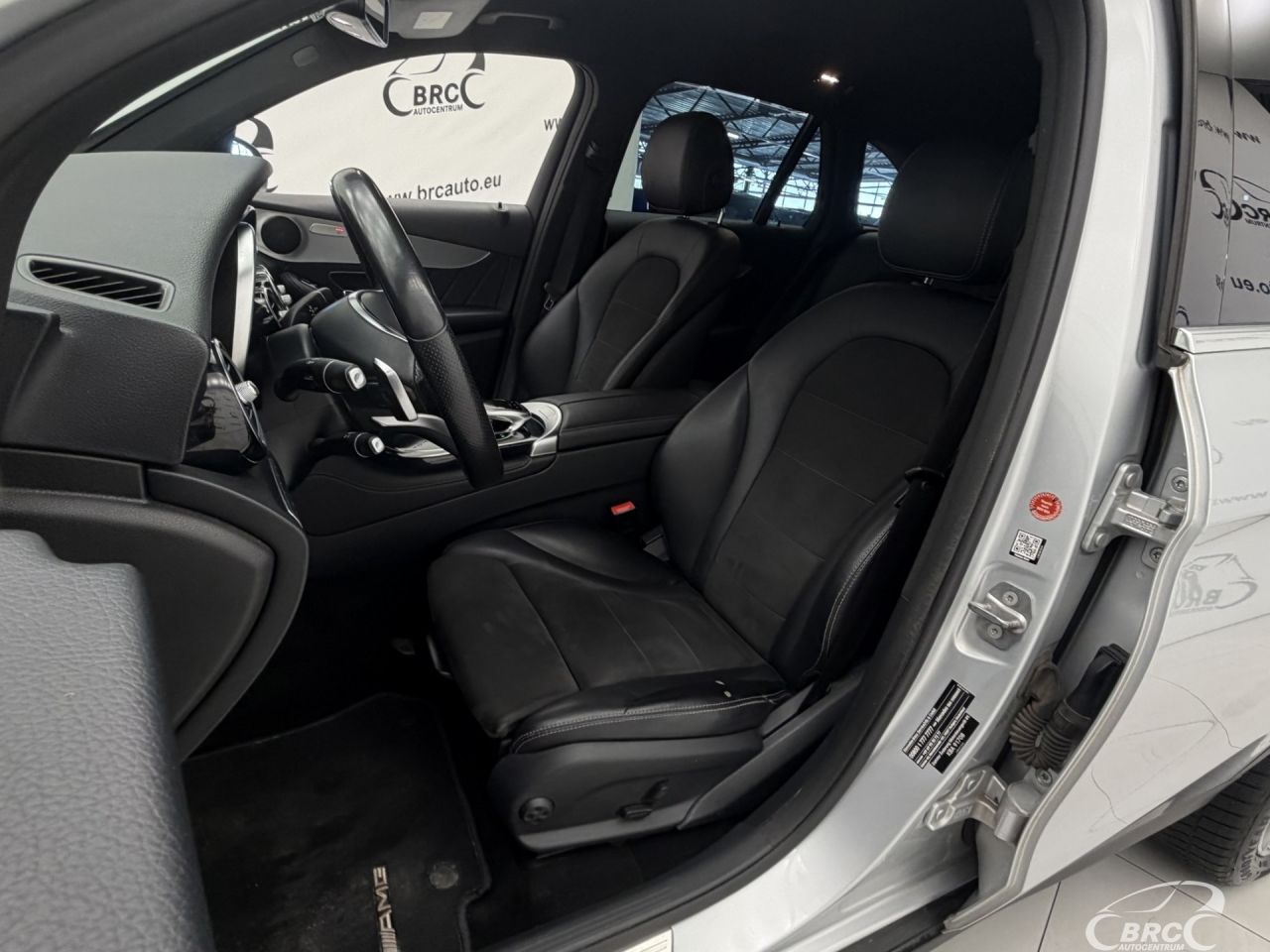 Mercedes-Benz GLC250 | 22