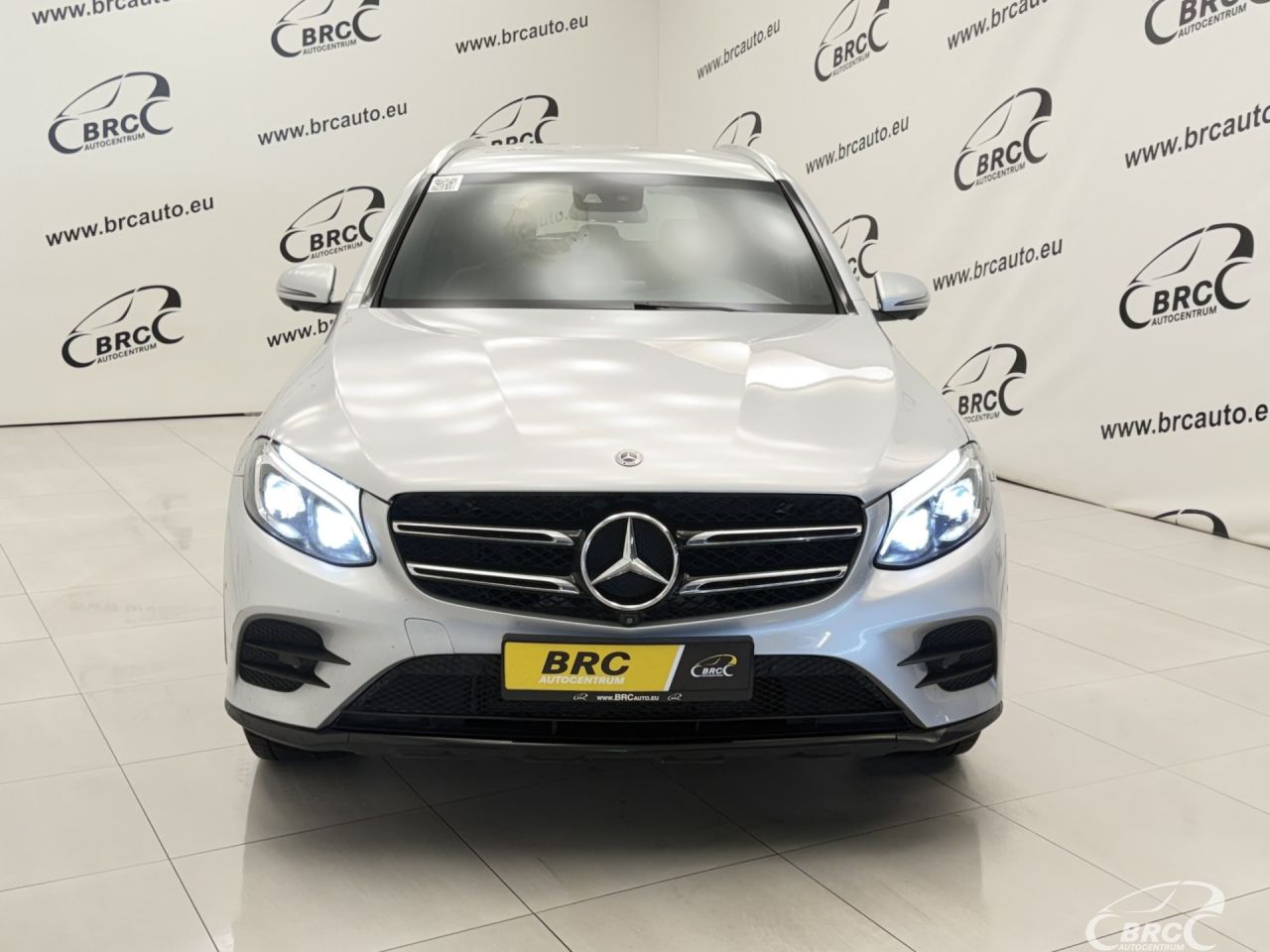 Mercedes-Benz GLC250 | 50
