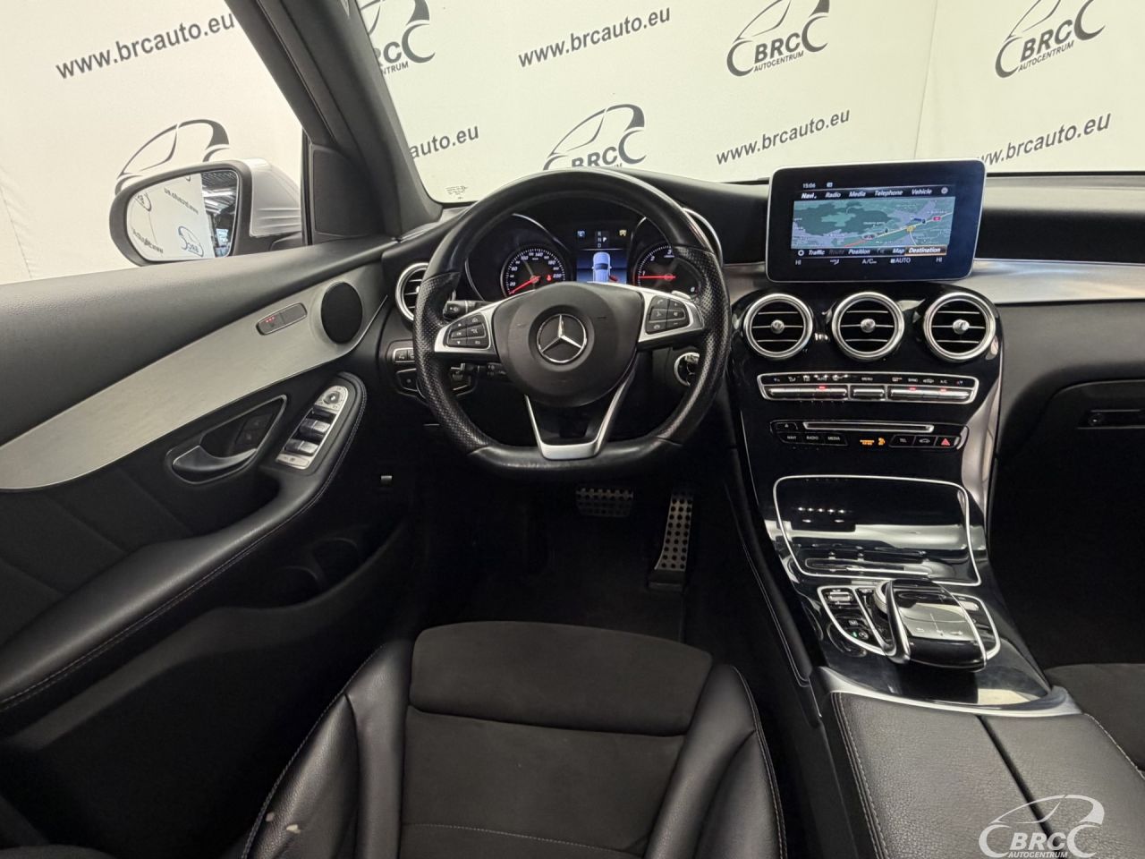 Mercedes-Benz GLC250 | 13