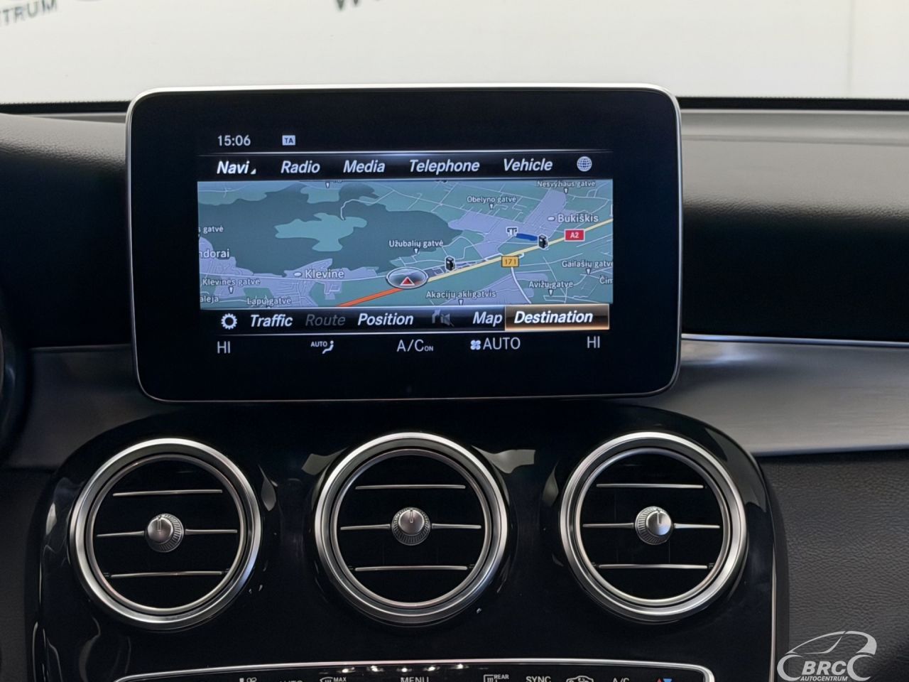 Mercedes-Benz GLC250 | 15