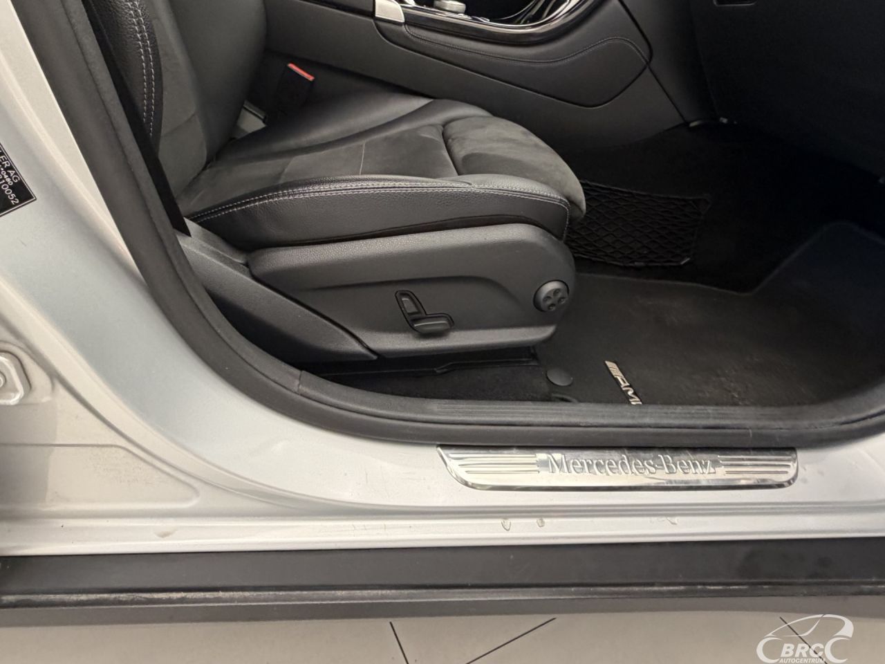 Mercedes-Benz GLC250 | 5