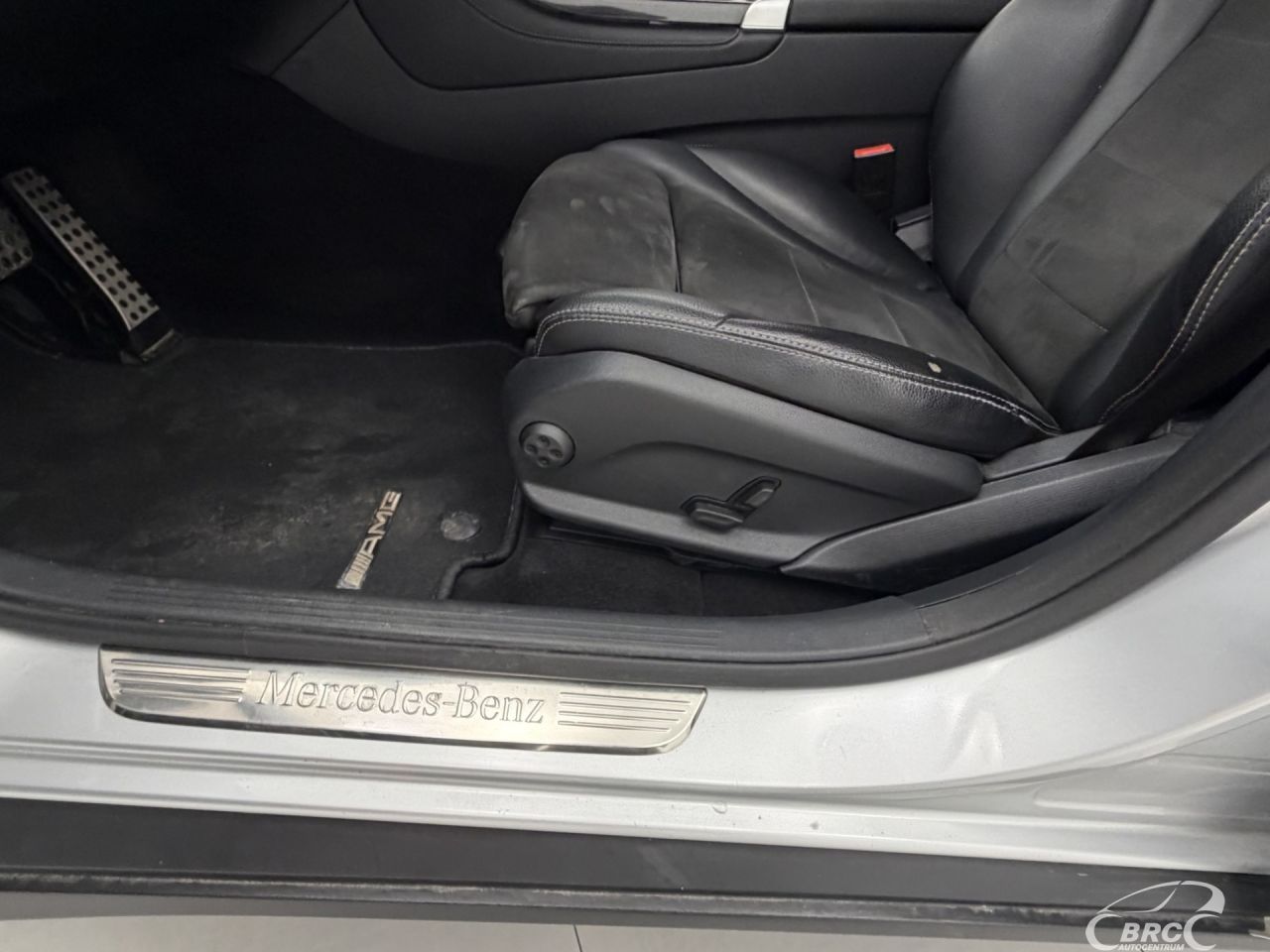 Mercedes-Benz GLC250 | 21