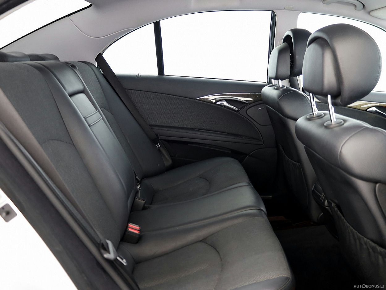 Mercedes-Benz E220 | 6