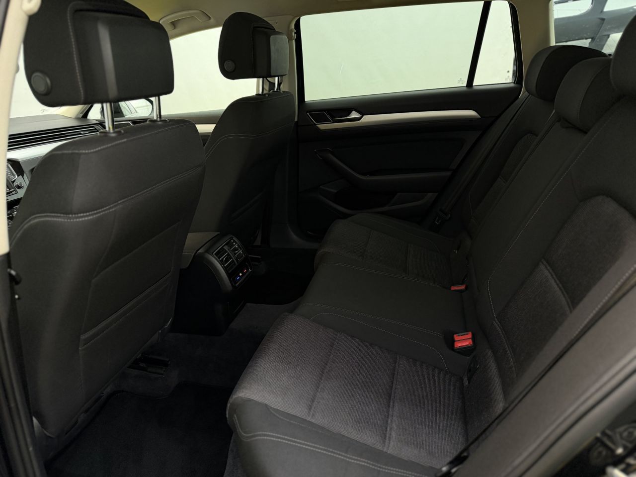 Volkswagen Passat | 10