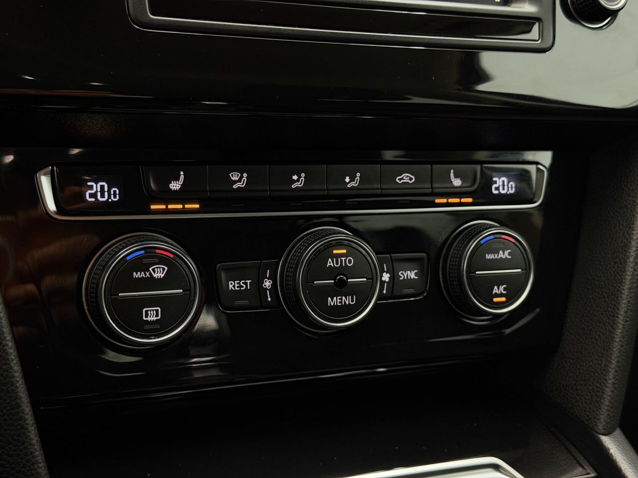 Volkswagen Passat | 20