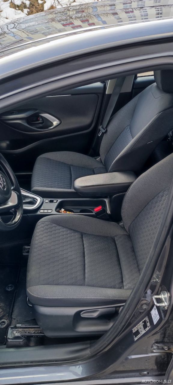 Toyota Yaris | 11