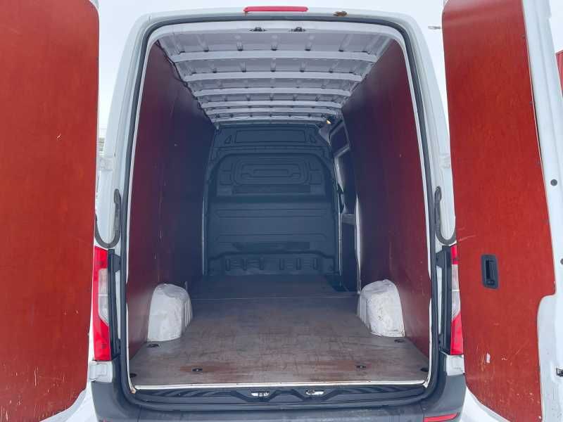 Mercedes-Benz Sprinter | 5