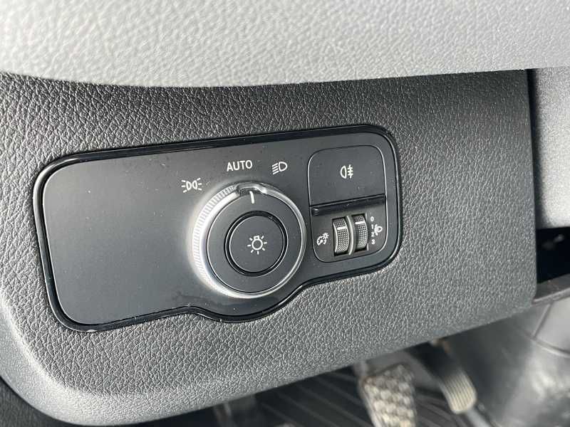 Mercedes-Benz Sprinter | 15