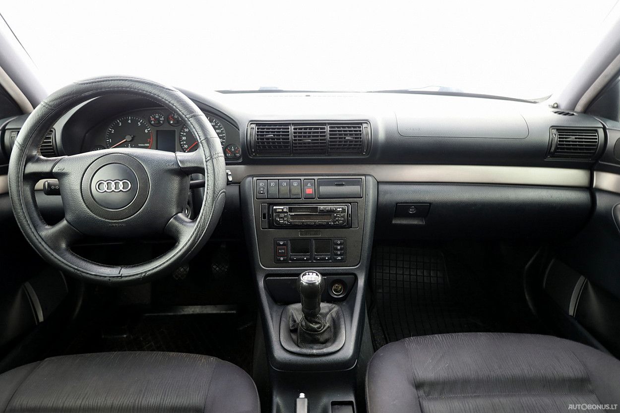 Audi A4 | 4