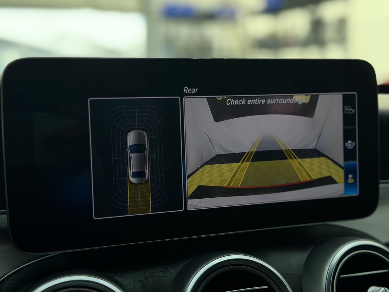 Mercedes-Benz C180 | 23