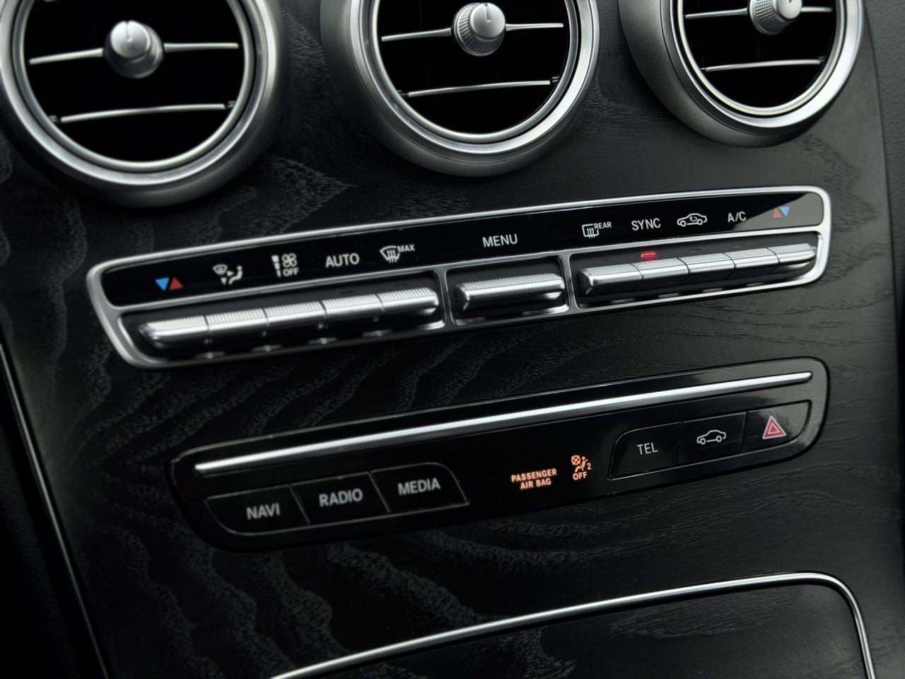 Mercedes-Benz C180 | 22