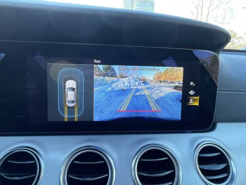 Mercedes-Benz E200 | 14