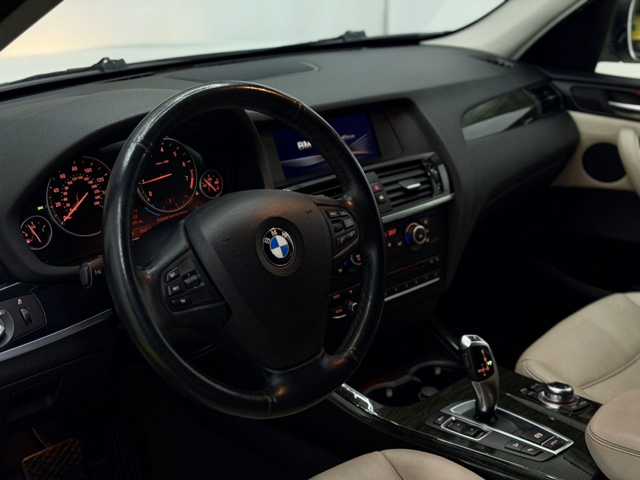 BMW X3 | 8