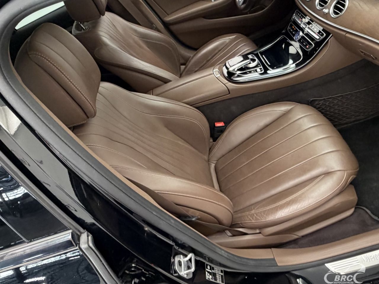 Mercedes-Benz E400 | 4