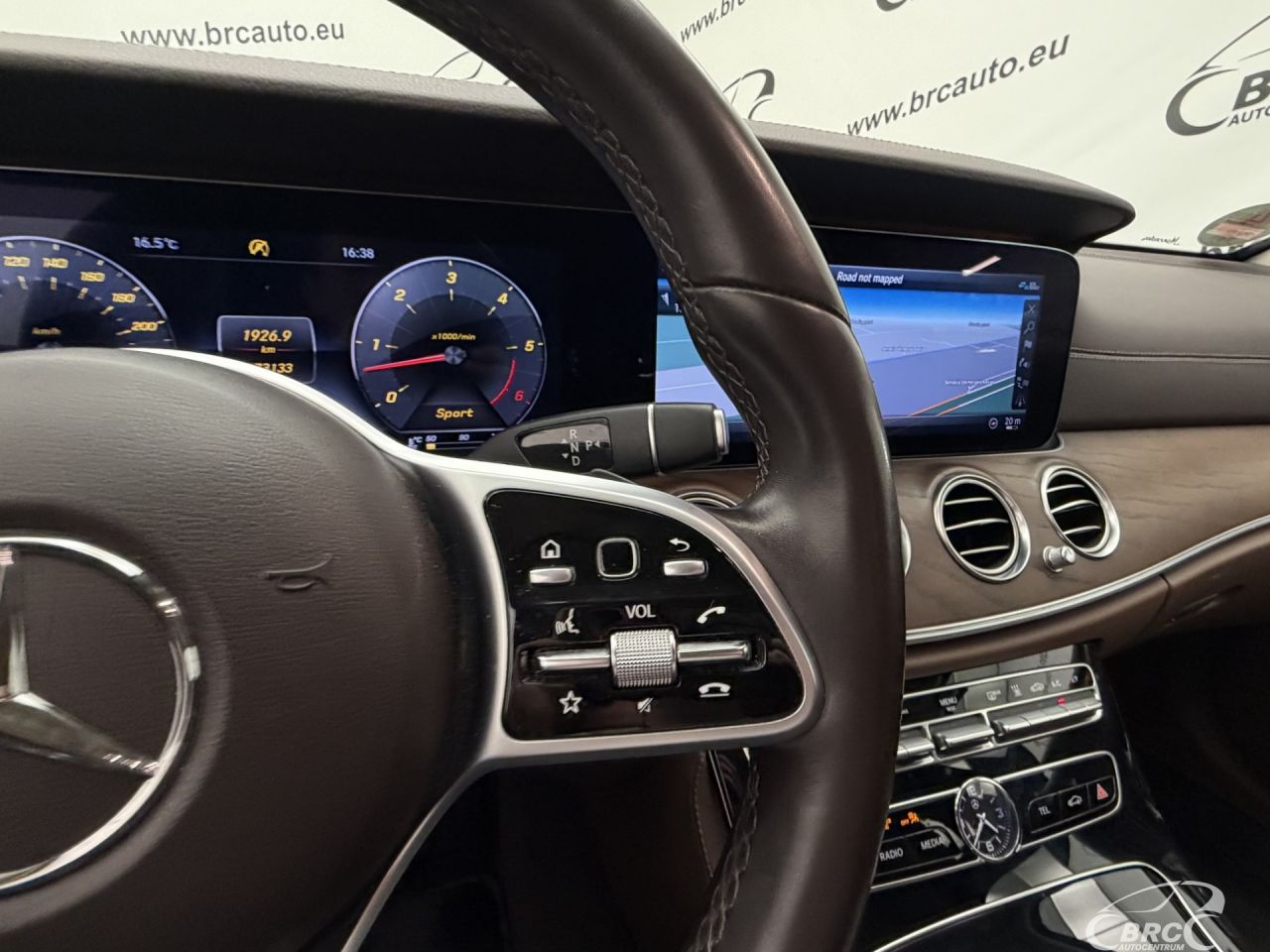 Mercedes-Benz E400 | 31