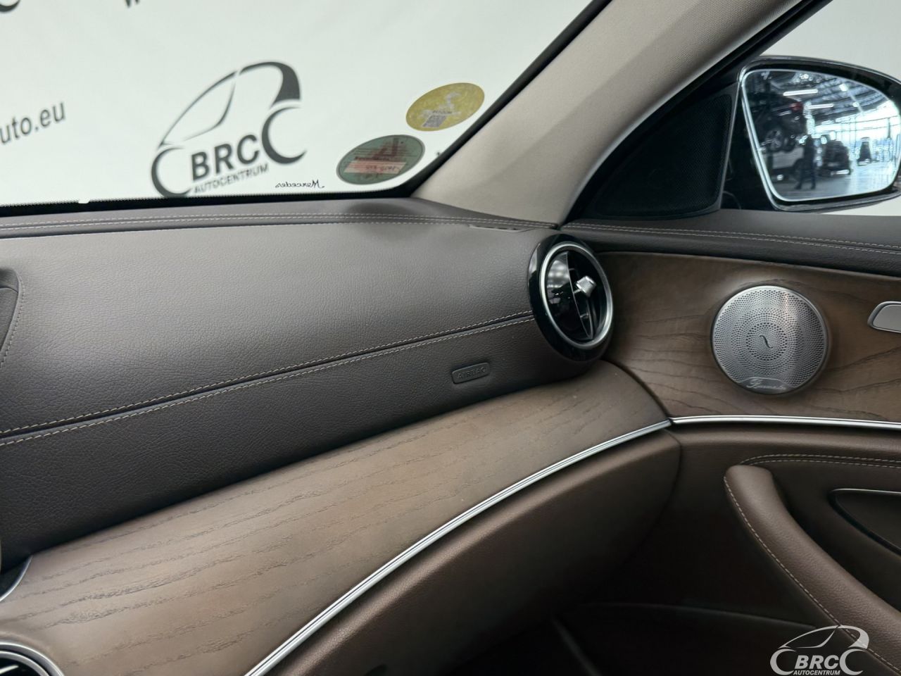 Mercedes-Benz E400 | 47