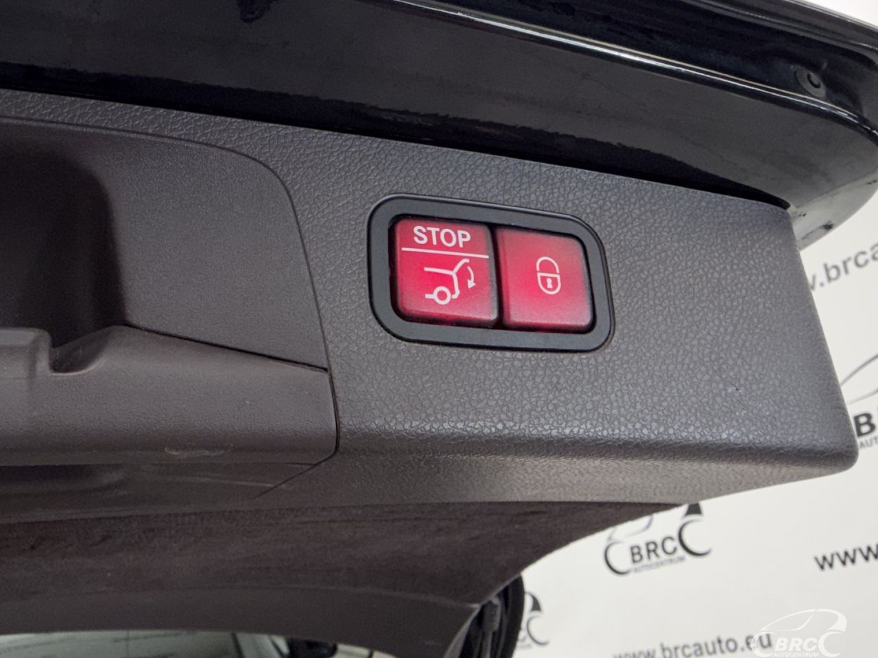 Mercedes-Benz E400 | 51