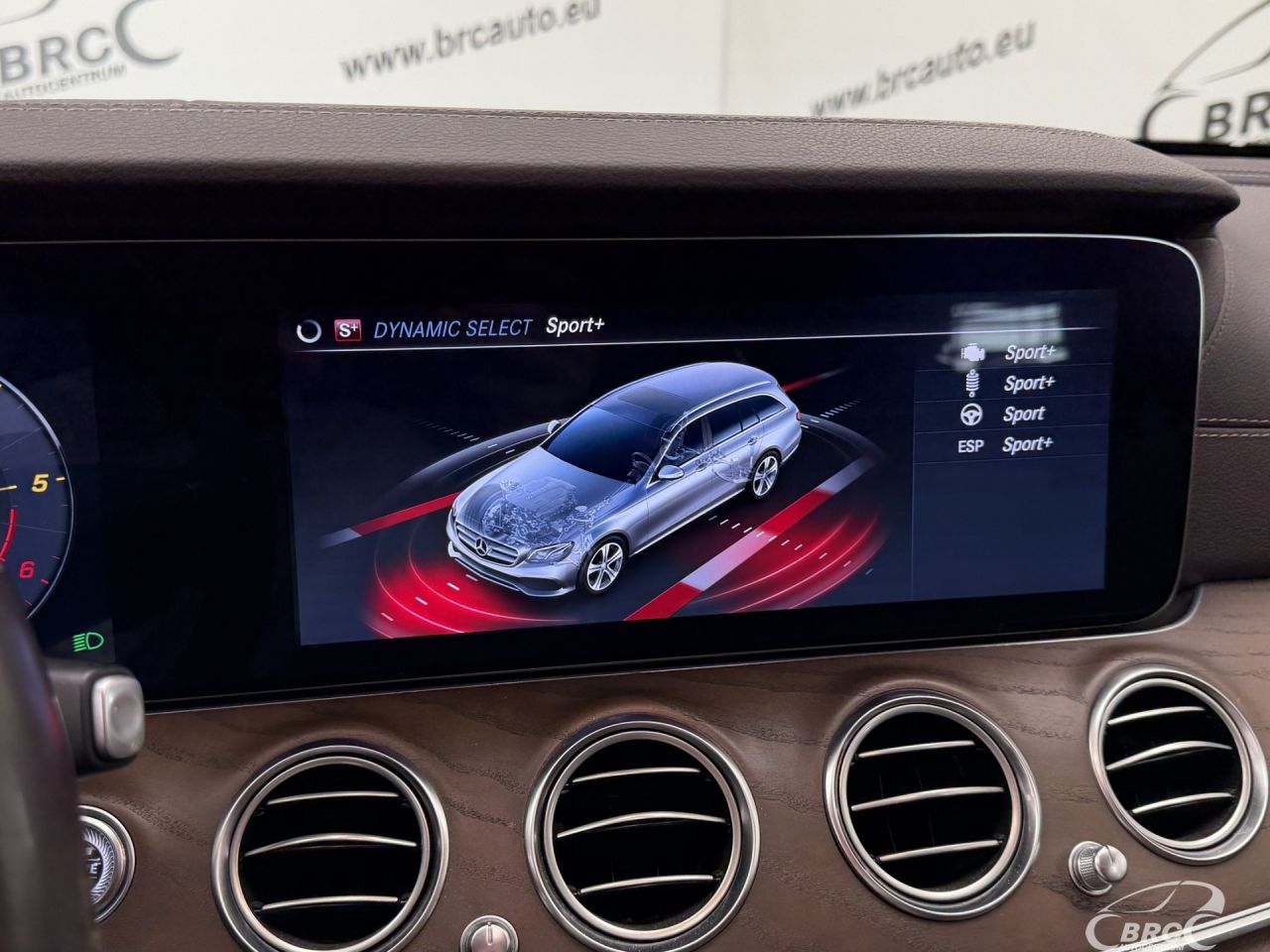 Mercedes-Benz E400 | 45