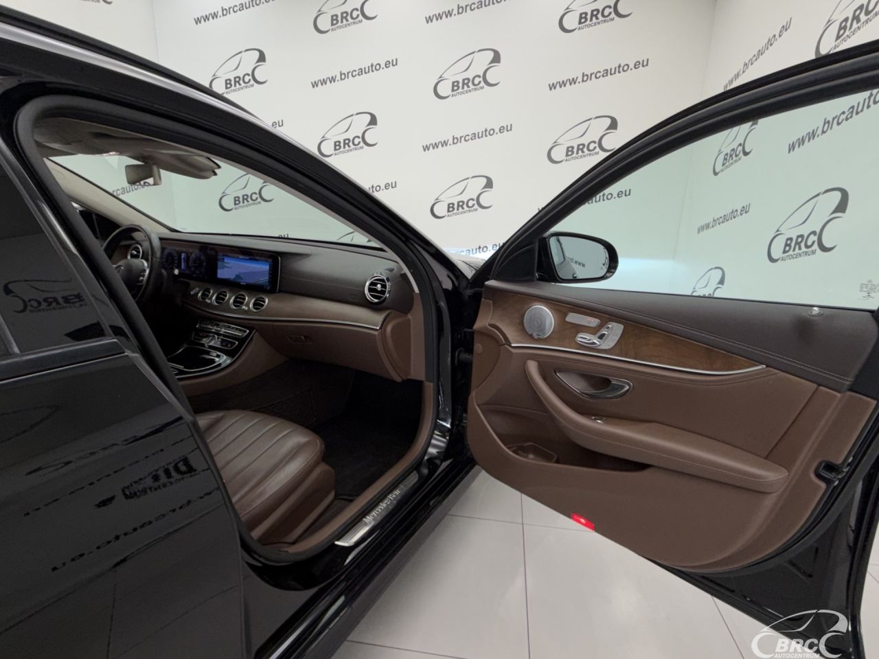 Mercedes-Benz E400 | 7