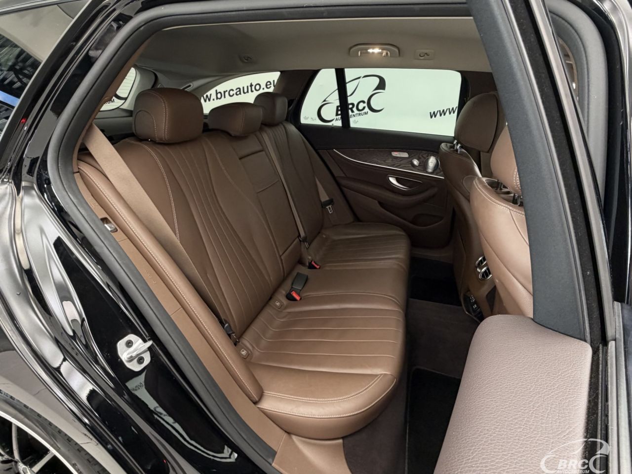 Mercedes-Benz E400 | 11