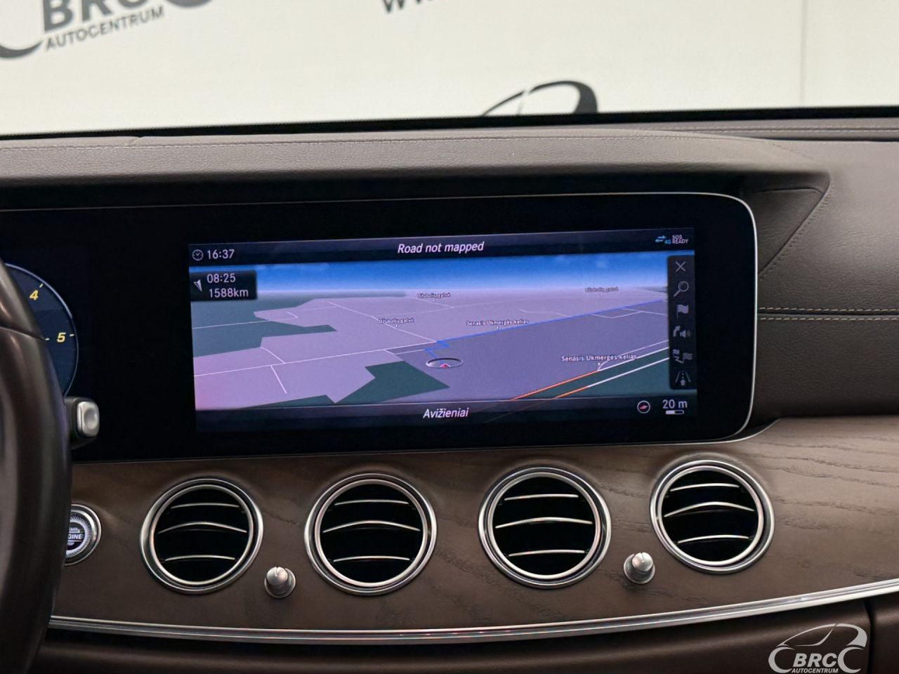 Mercedes-Benz E400 | 16