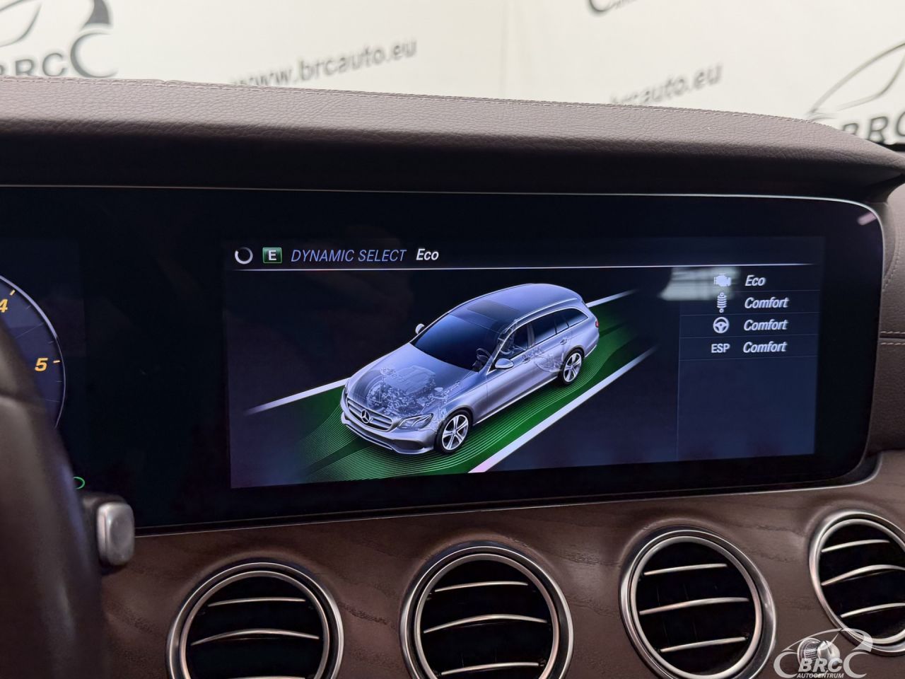 Mercedes-Benz E400 | 42