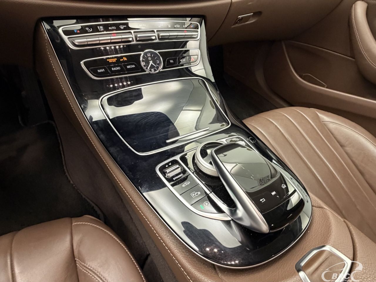 Mercedes-Benz E400 | 28