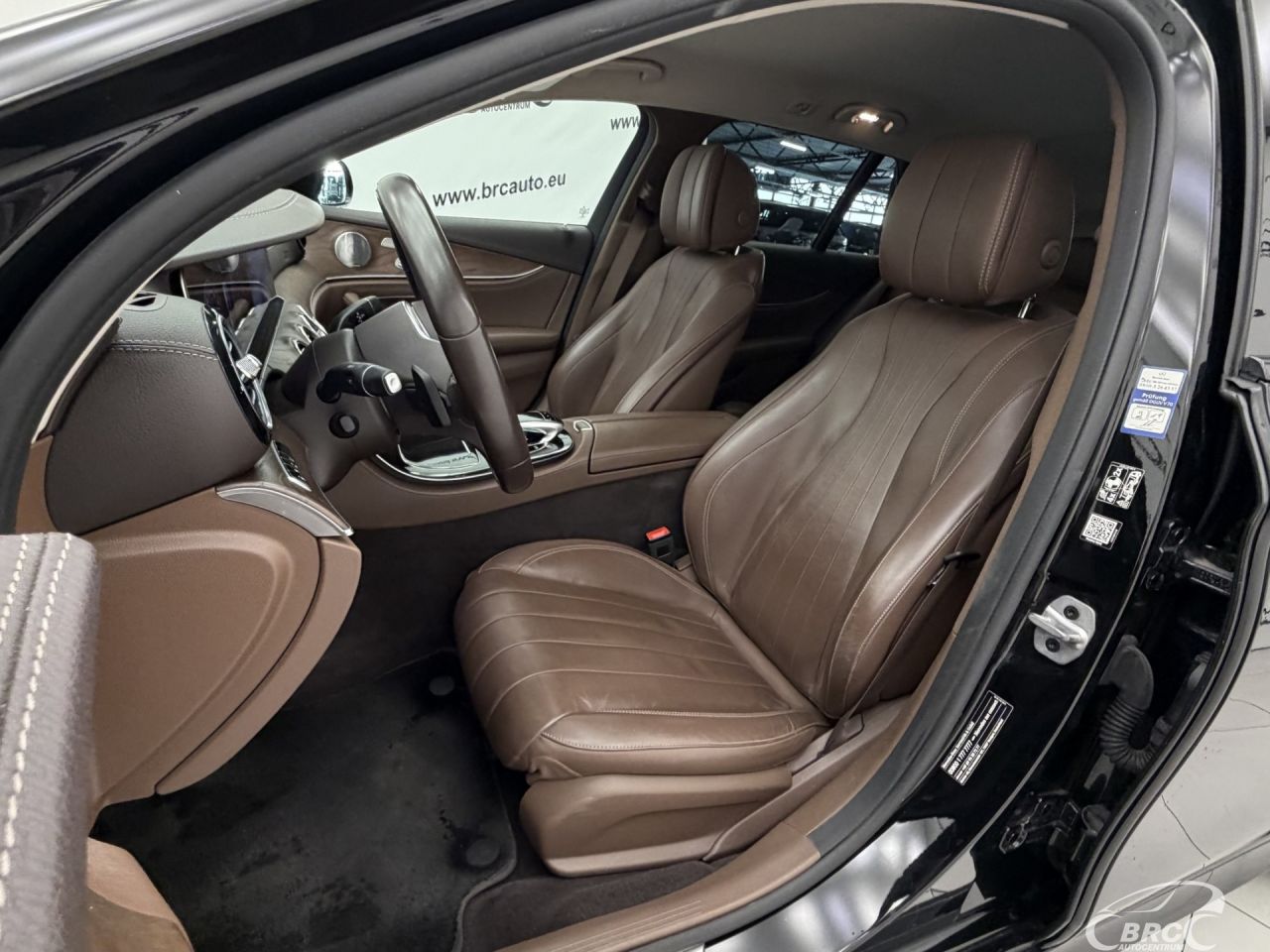 Mercedes-Benz E400 | 23