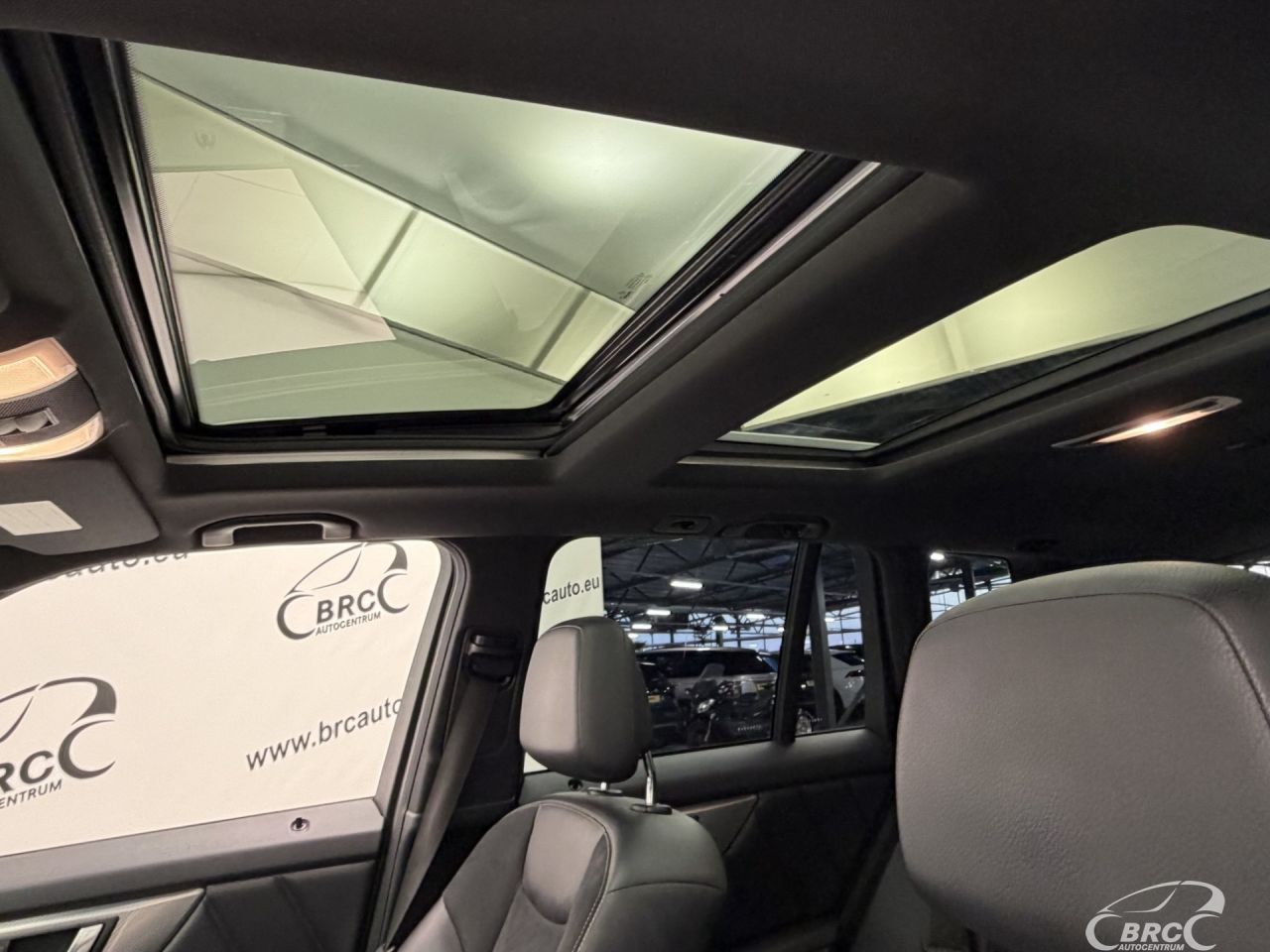 Mercedes-Benz GLK220 | 23