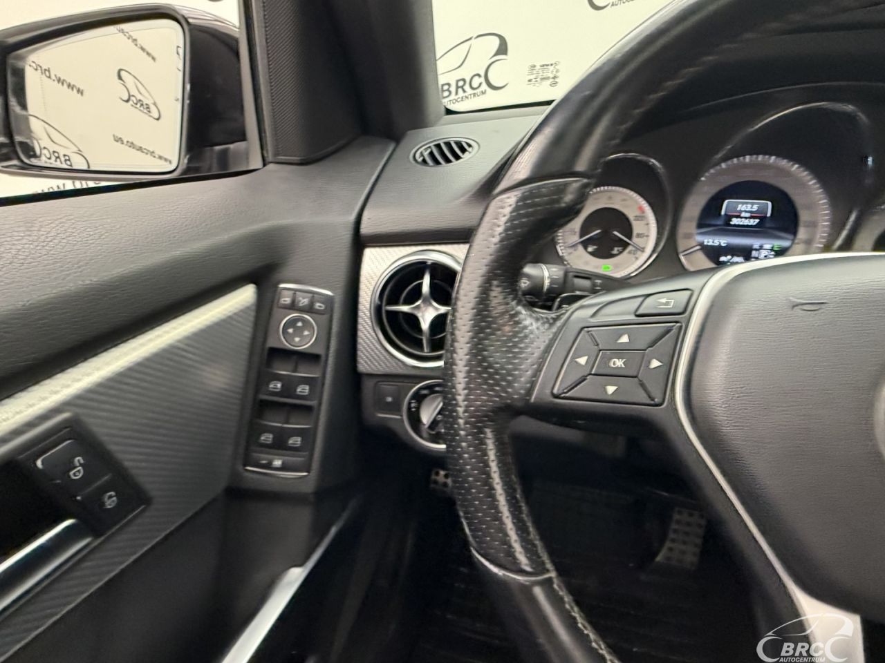 Mercedes-Benz GLK220 | 28