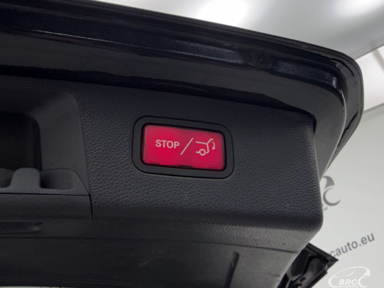 Mercedes-Benz GLK220 | 38