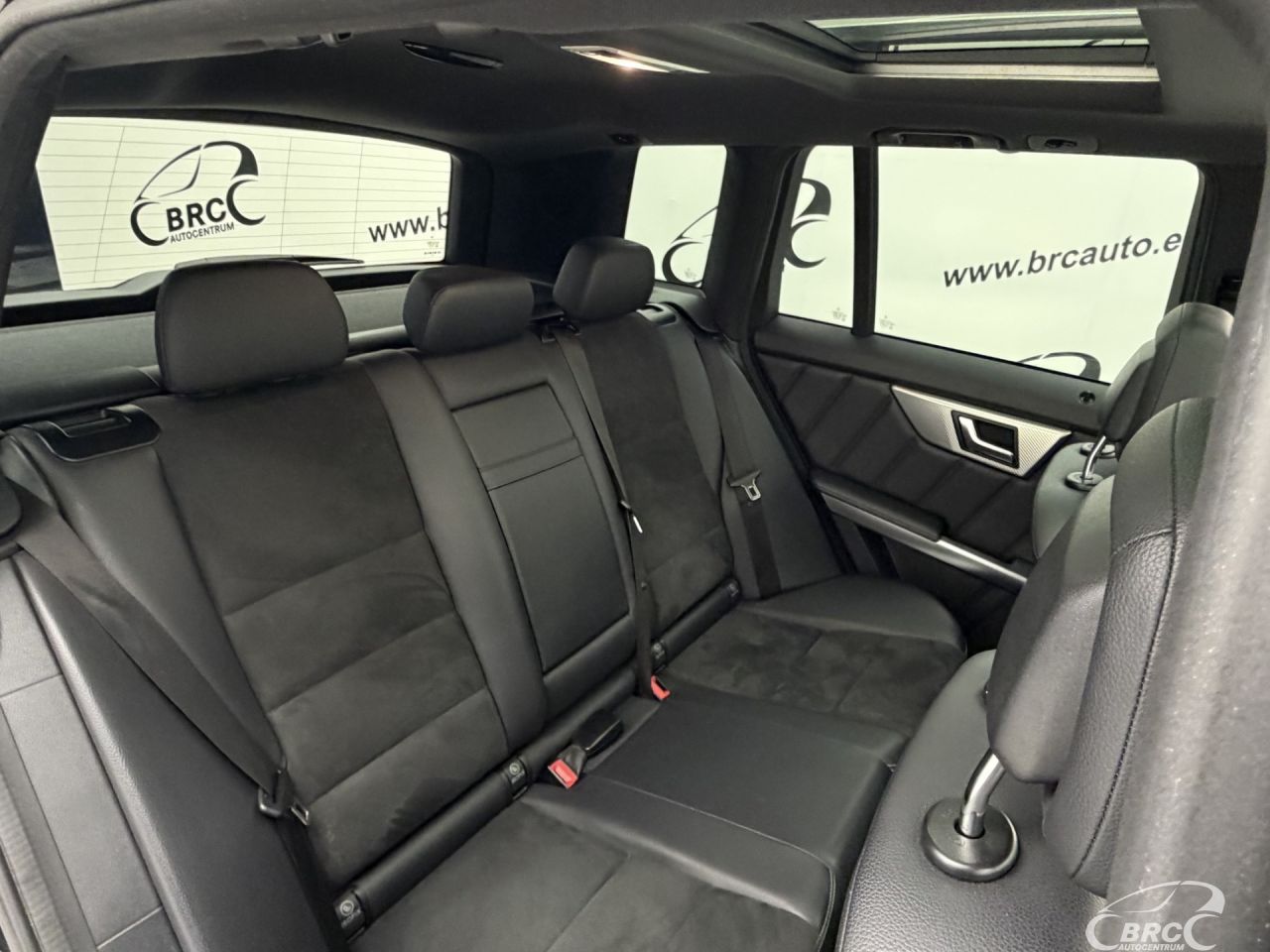 Mercedes-Benz GLK220 | 10