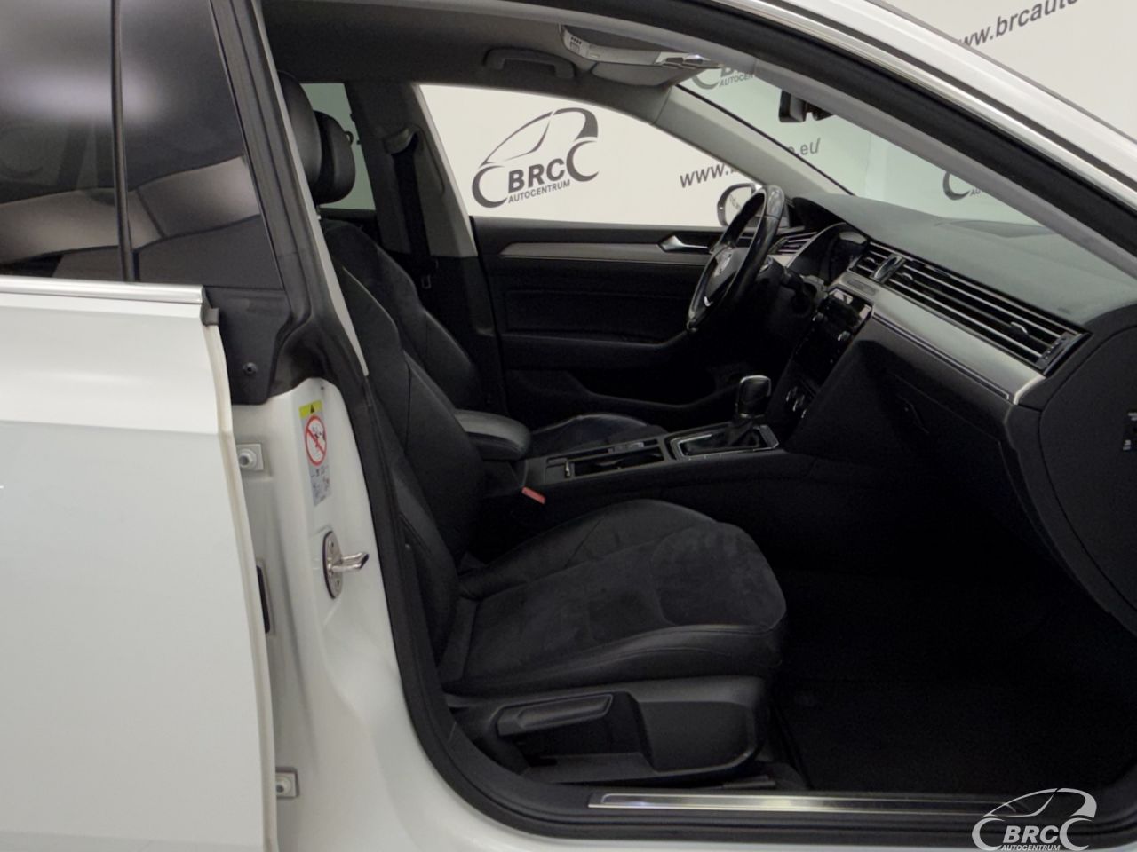 Volkswagen Arteon | 3