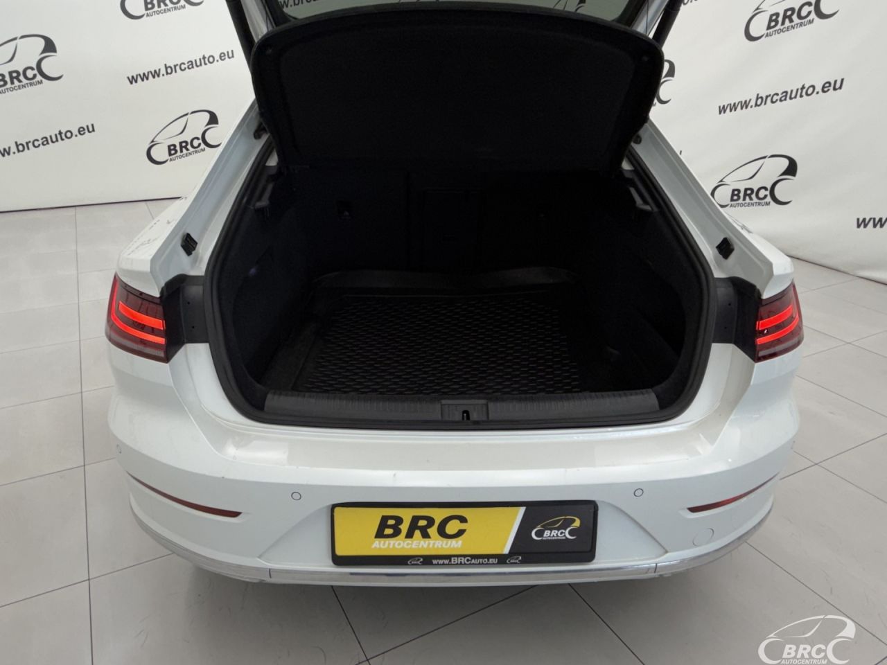 Volkswagen Arteon | 42