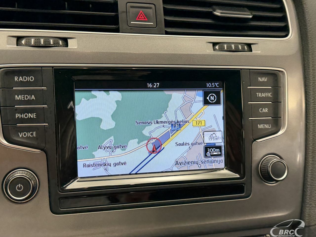 Volkswagen Golf | 29