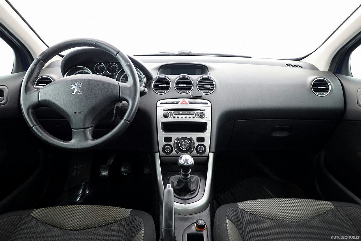 Peugeot 308 | 4