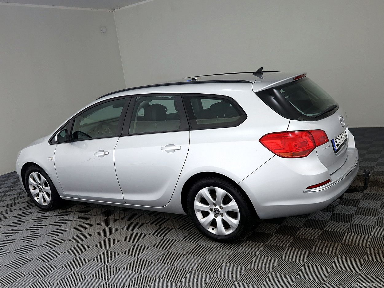 Opel Astra | 3
