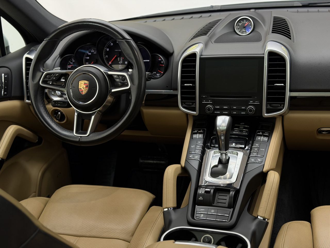 Porsche Cayenne | 17