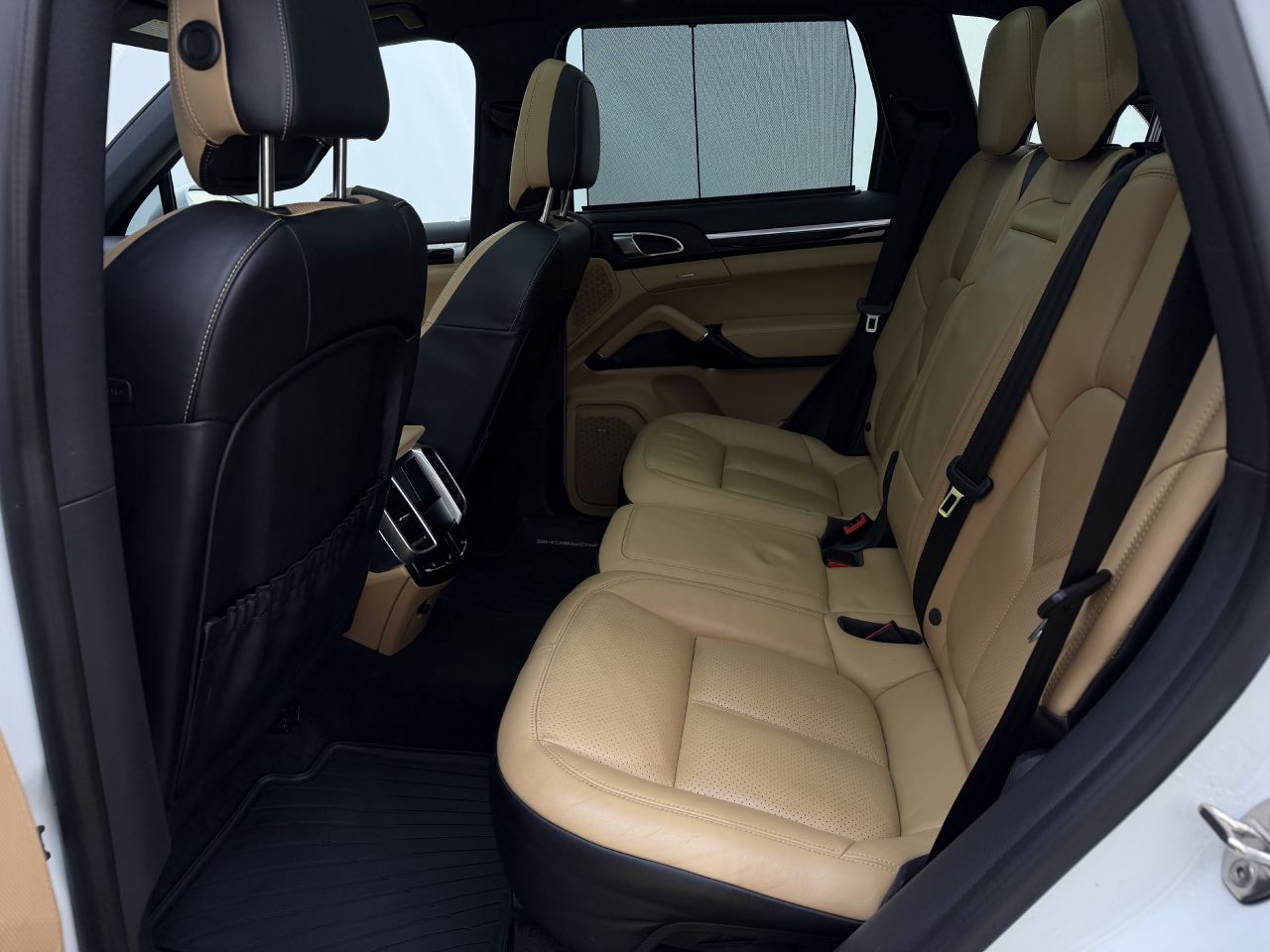 Porsche Cayenne | 10