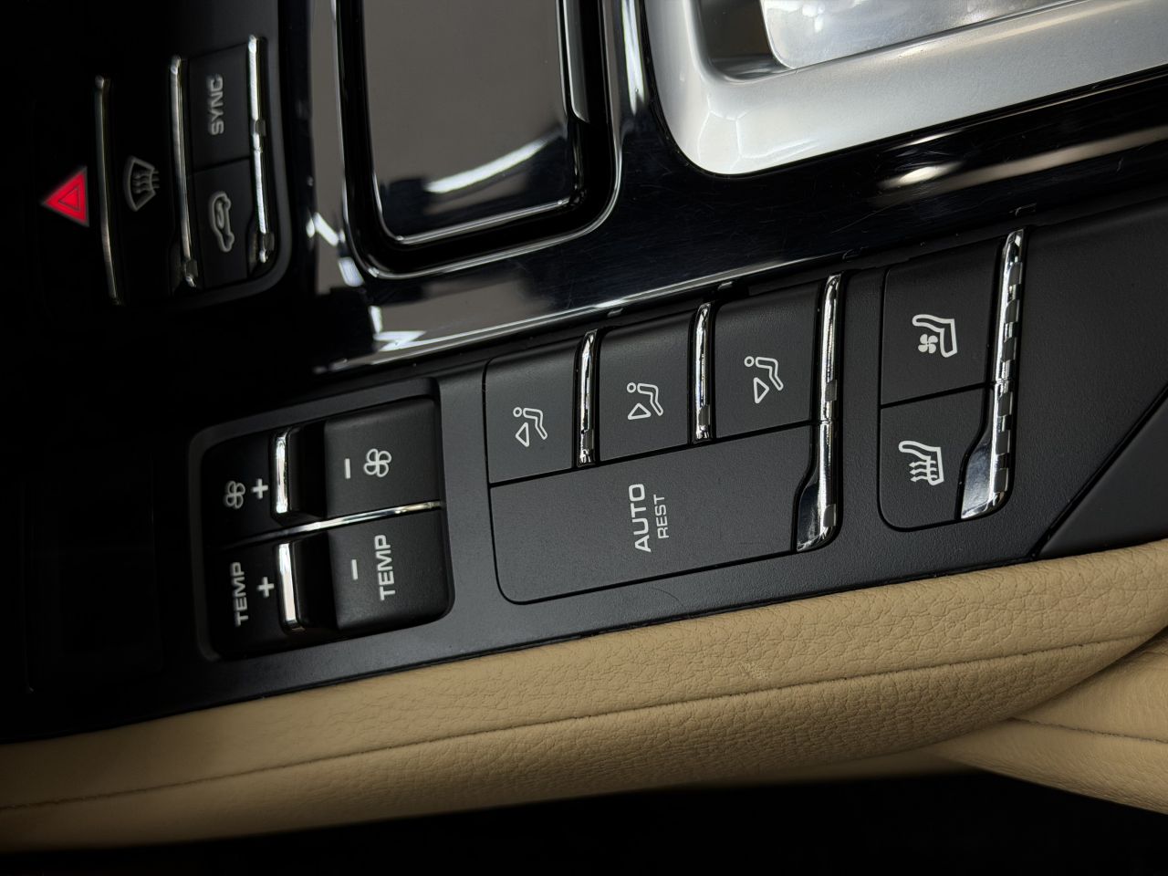 Porsche Cayenne | 23