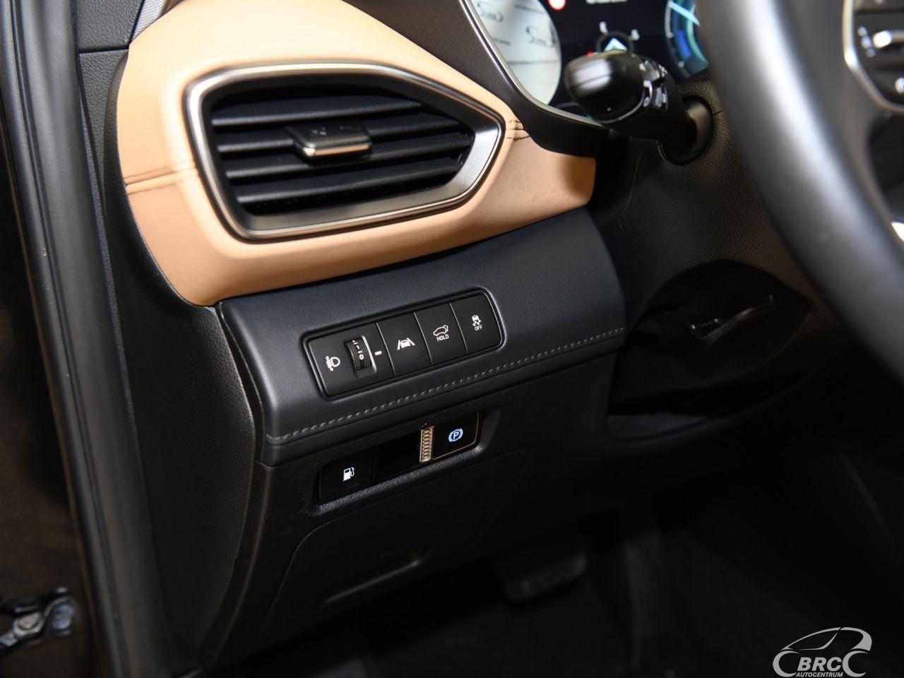 Hyundai Santa Fe | 30