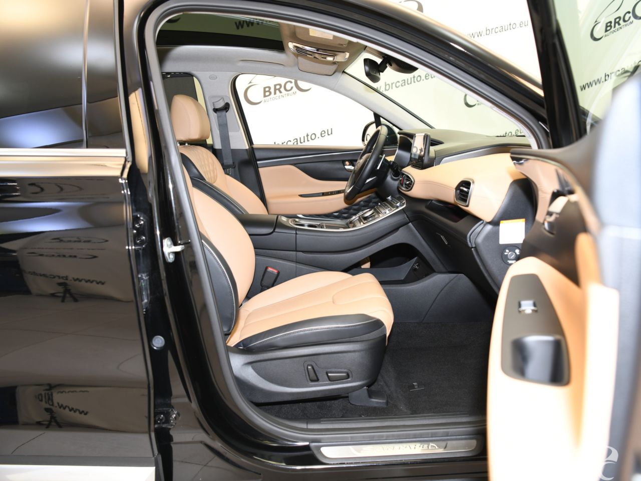 Hyundai Santa Fe | 3