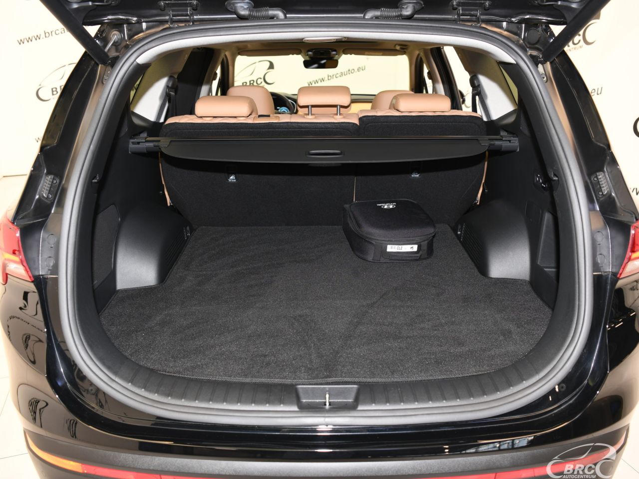 Hyundai Santa Fe | 50