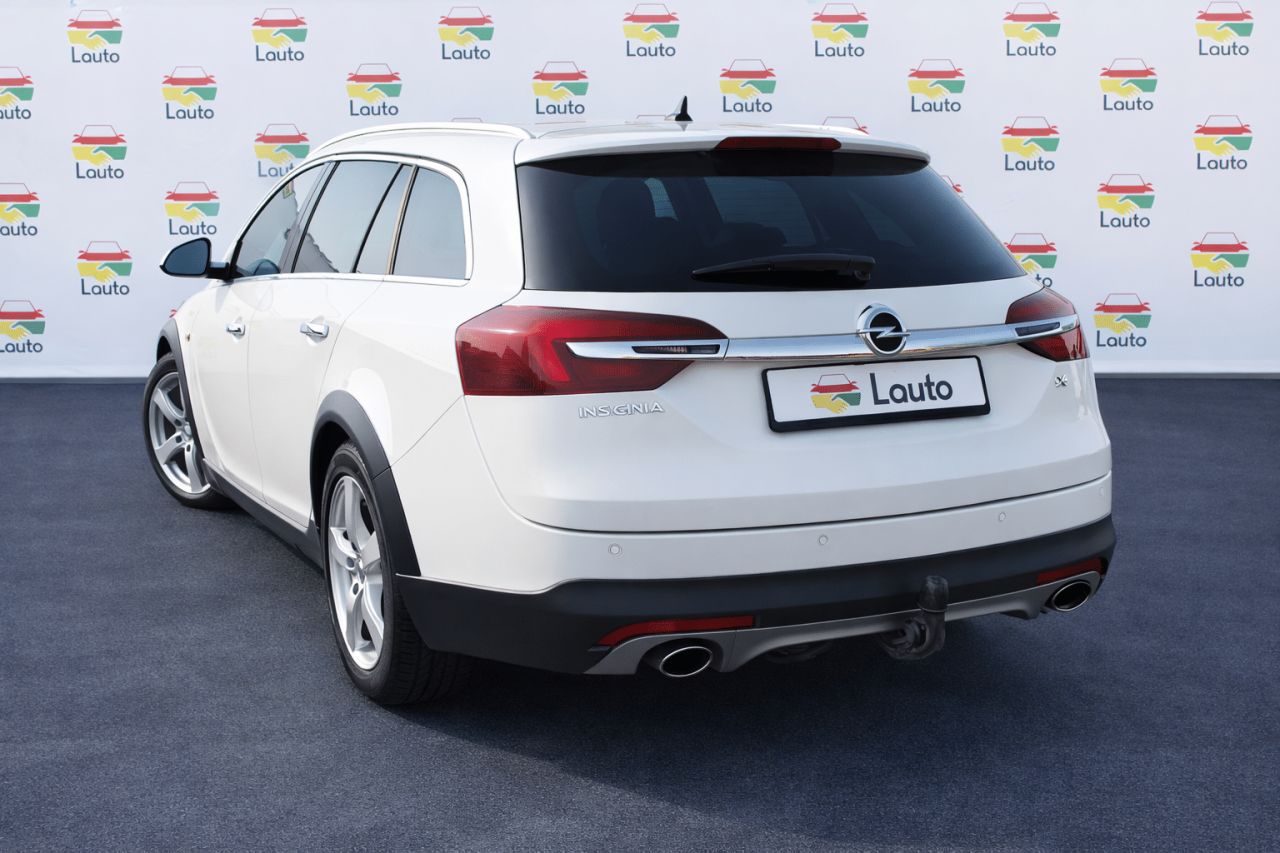 Opel Insignia | 2