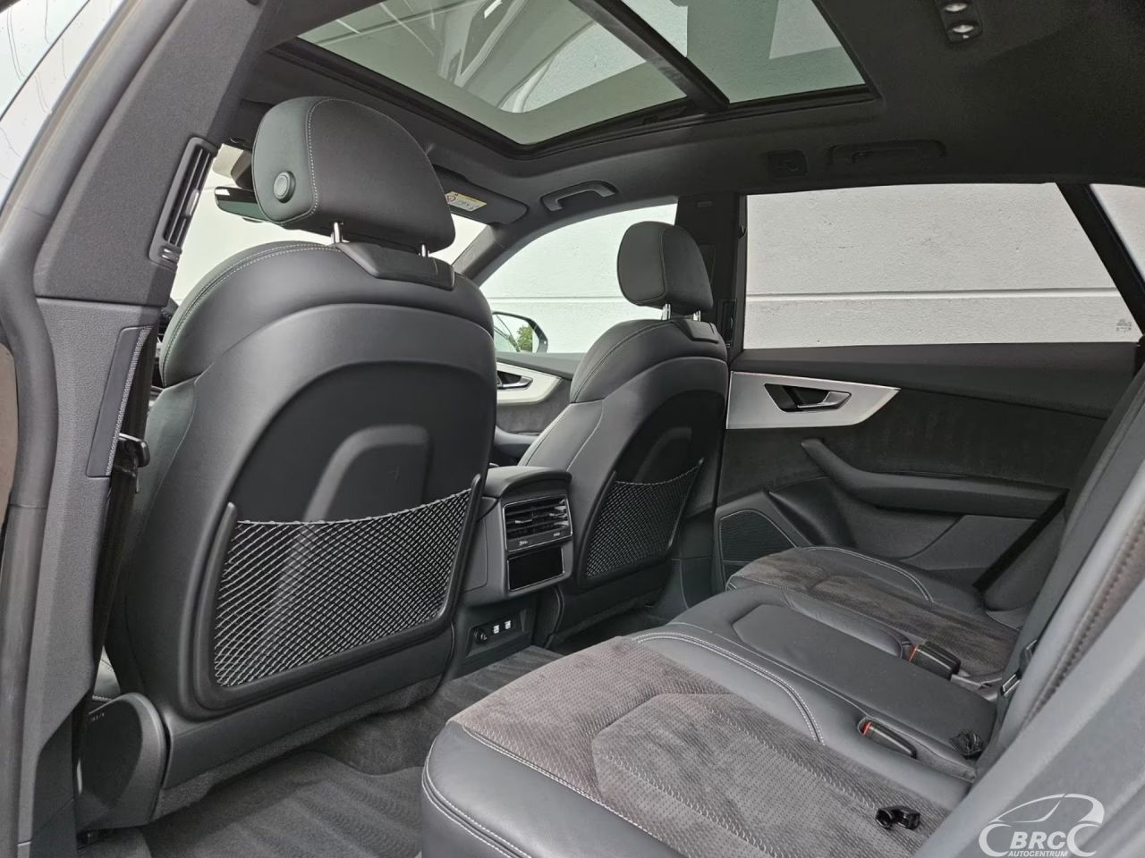 Audi Q8 | 7